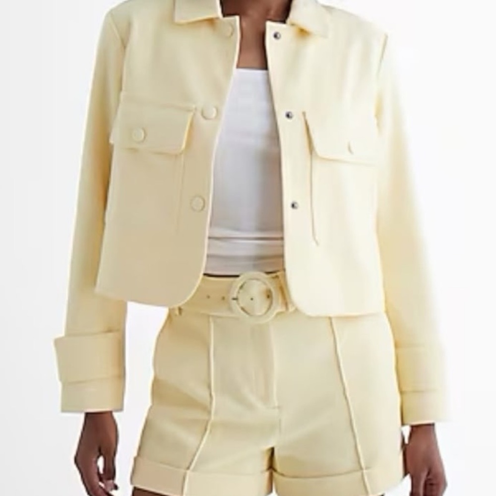 Express Collared Cropped Jacket